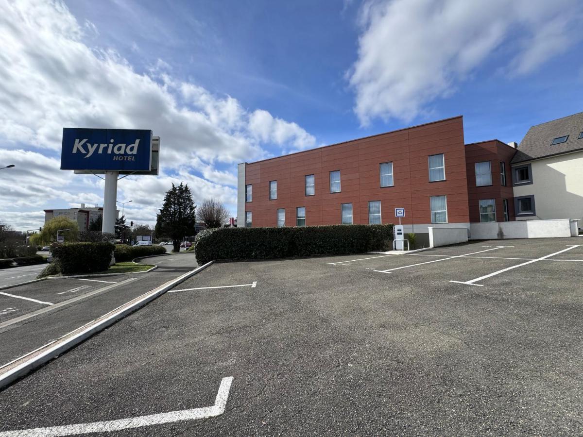 Kyriad Le Mans Est Hotel Exterior photo